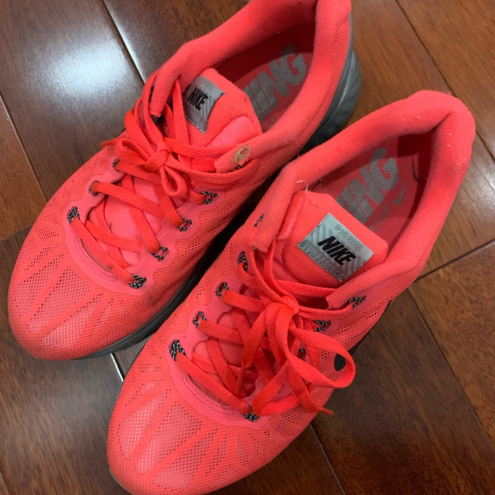 Nike Lunar Glide Women’s Sneakers size 7